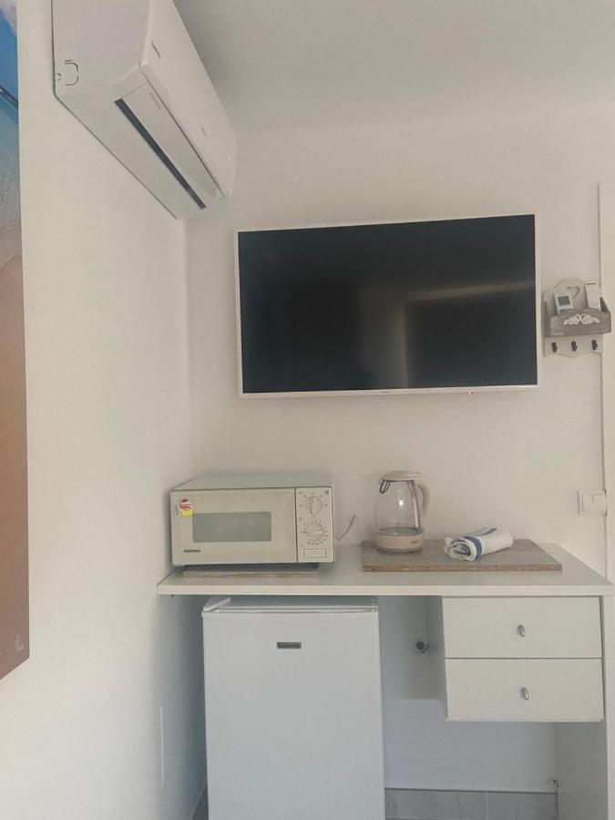 Ferienwohnung A 2 Passi Dal Mare! Es Pujols Exterior foto