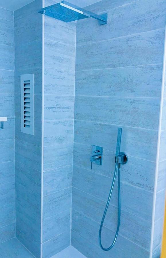 Ferienwohnung A 2 Passi Dal Mare! Es Pujols Exterior foto