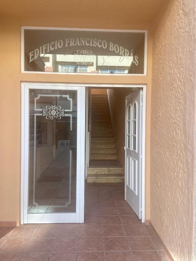 Ferienwohnung A 2 Passi Dal Mare! Es Pujols Exterior foto